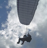 ESCUELAS de PARAPENTE - Vuelo en tándem, con un parapente biplaza