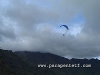 ESCUELAS de PARAPENTE - Vuelo en tándem, con un parapente biplaza